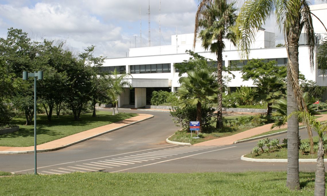 US Embassy in Brazil encourages immigrants to leave